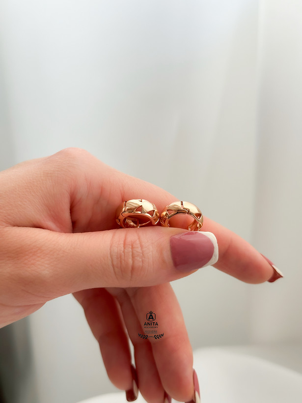 anita accessory
