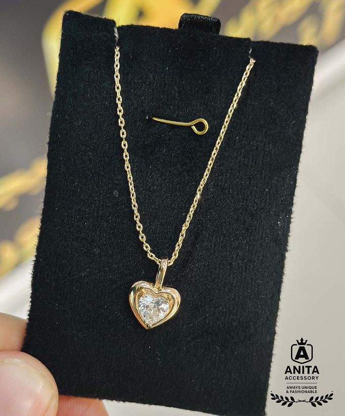 anita accessory